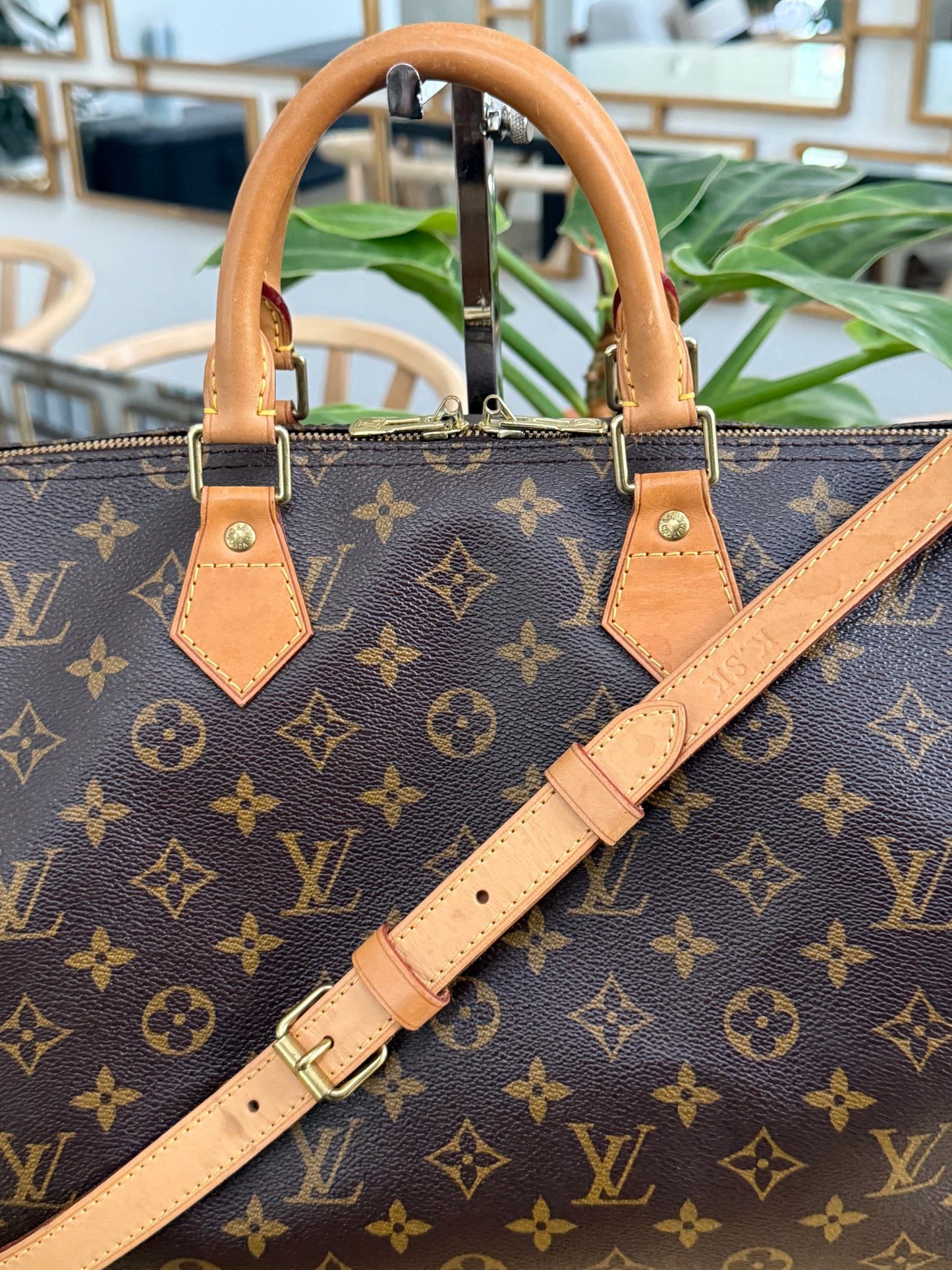 Speedy 35 Bandoulier with lock ๐key, Dustbag and handle cover - ๐
Year: 2011