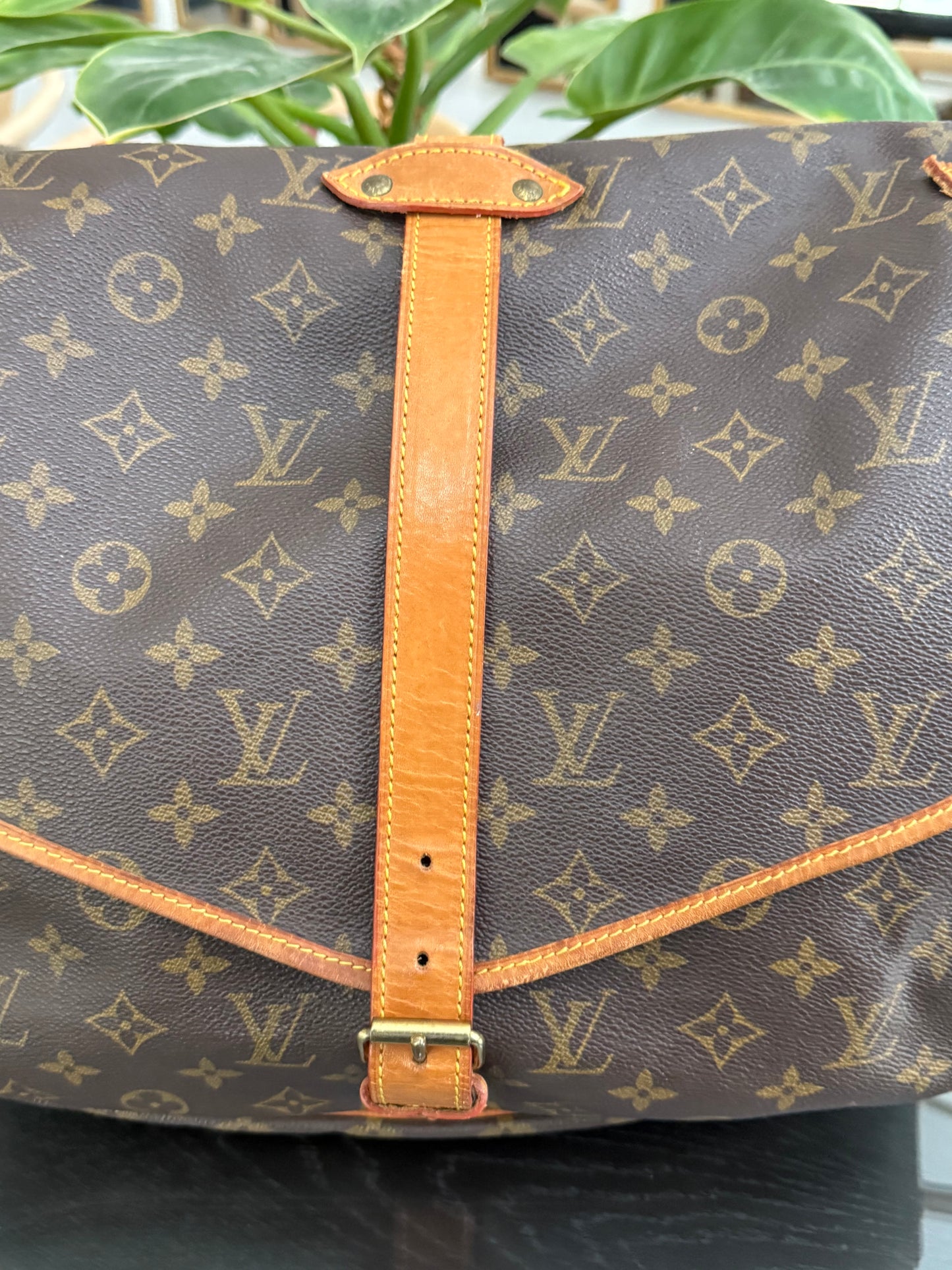 Saumur 35 Crossbody -๐๏ธ Year: 1992