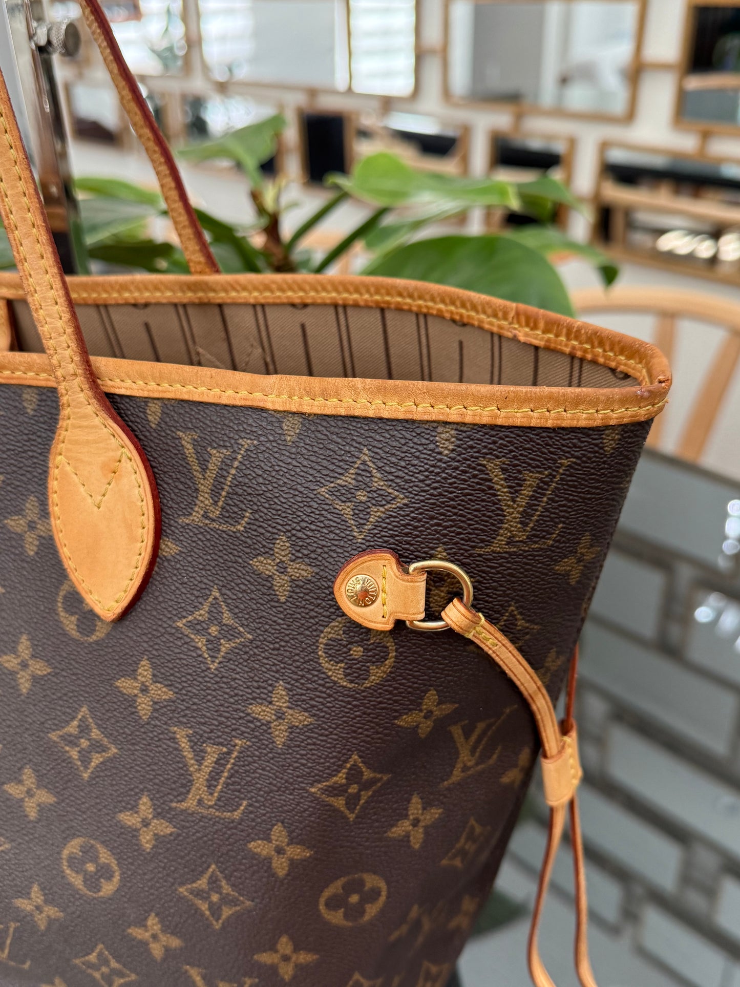 Neverfull MM ๐
Year: 2008