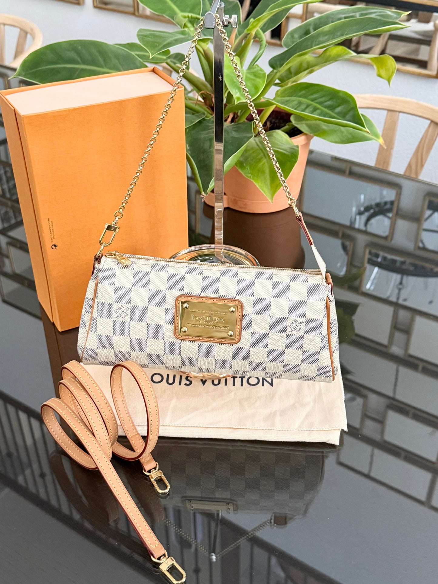Eva Clutch in Azur with Dustbag and box ๐๏ธ Year: 2010