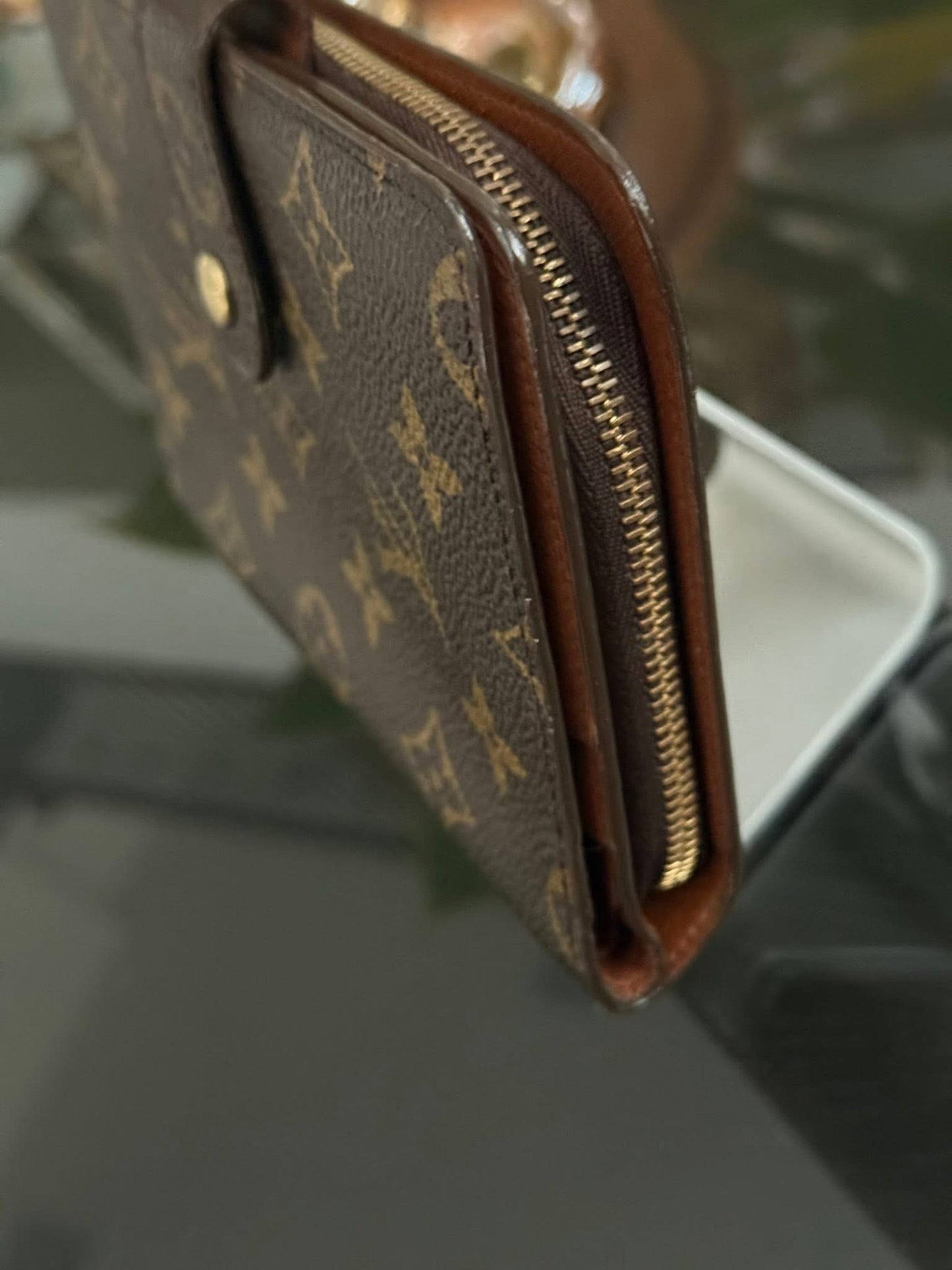 Monogram Papier Zip Passport Wallet ๐๏ธ Year: 1997