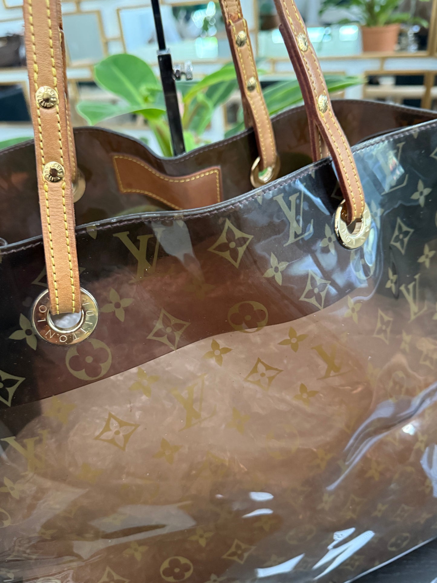 Clear Monogram Vinyl Cabas Cruise GM Tote- ๐
Year: 2000