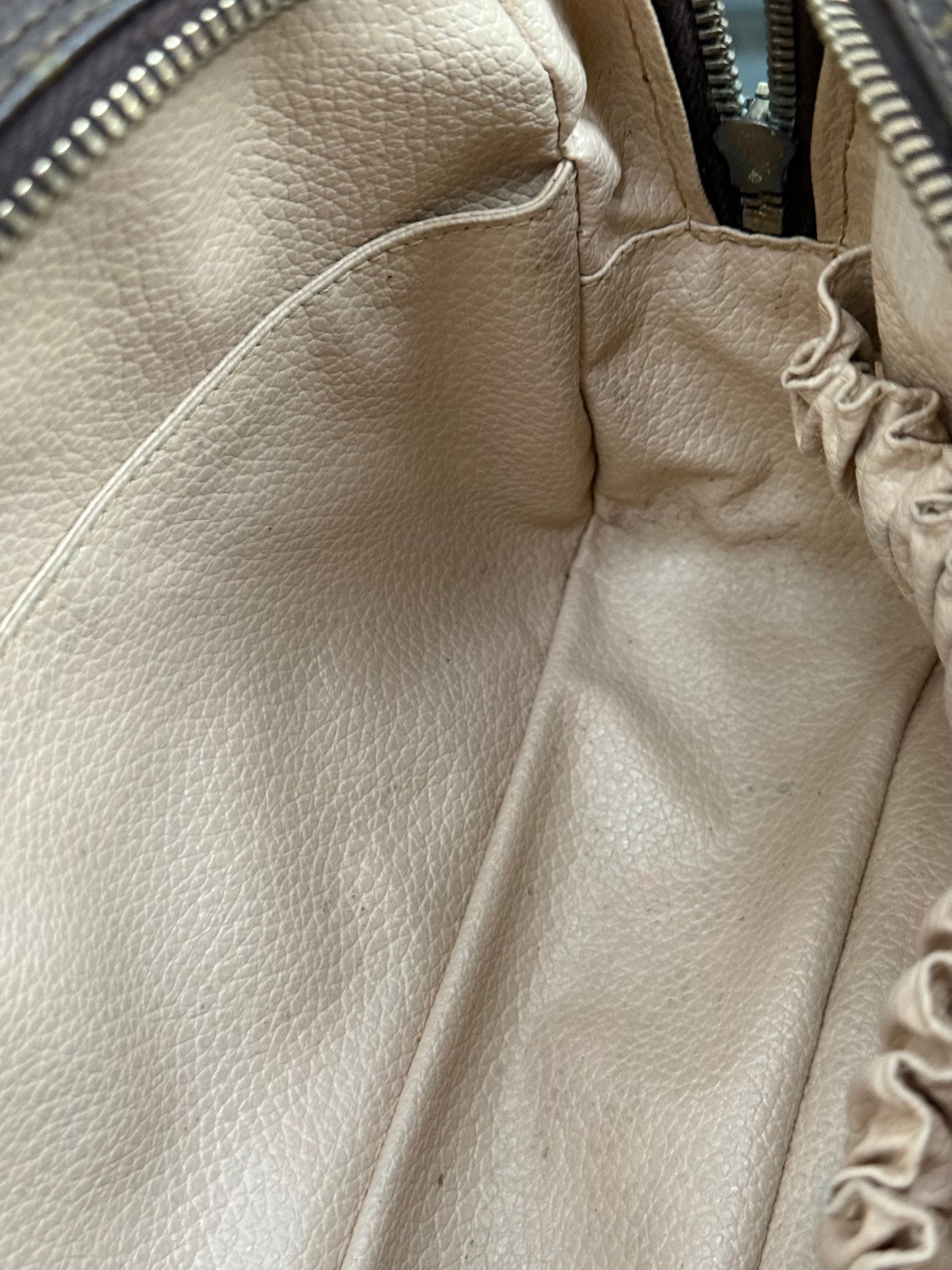 Trousse 28 -Pre Date Code