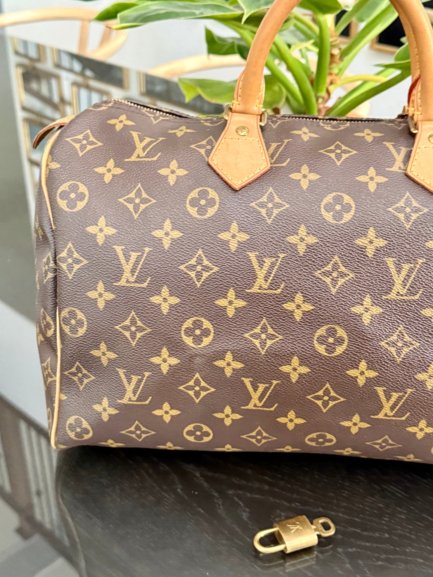 Speedy 35 with Lock π and π Key -ποΈ Year: 2011