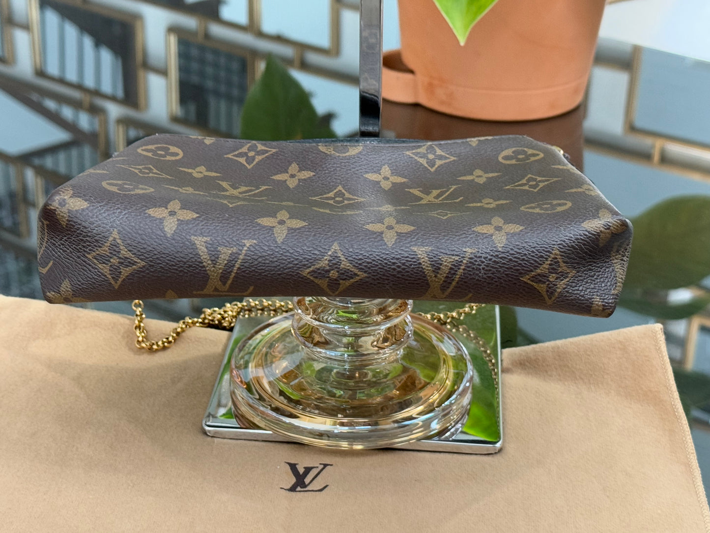 Pallas Clutch w/ Box , Receipt, Dustbag and Paper bag -Year: 2015