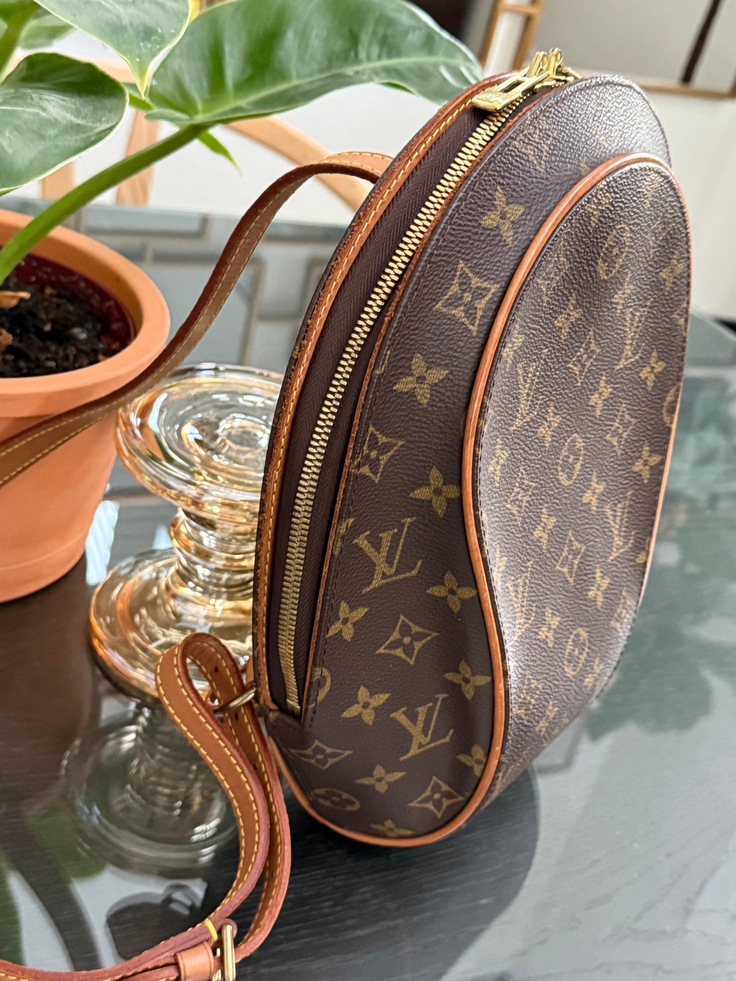 Ellipse Backpack -🗓️ Year: 2000