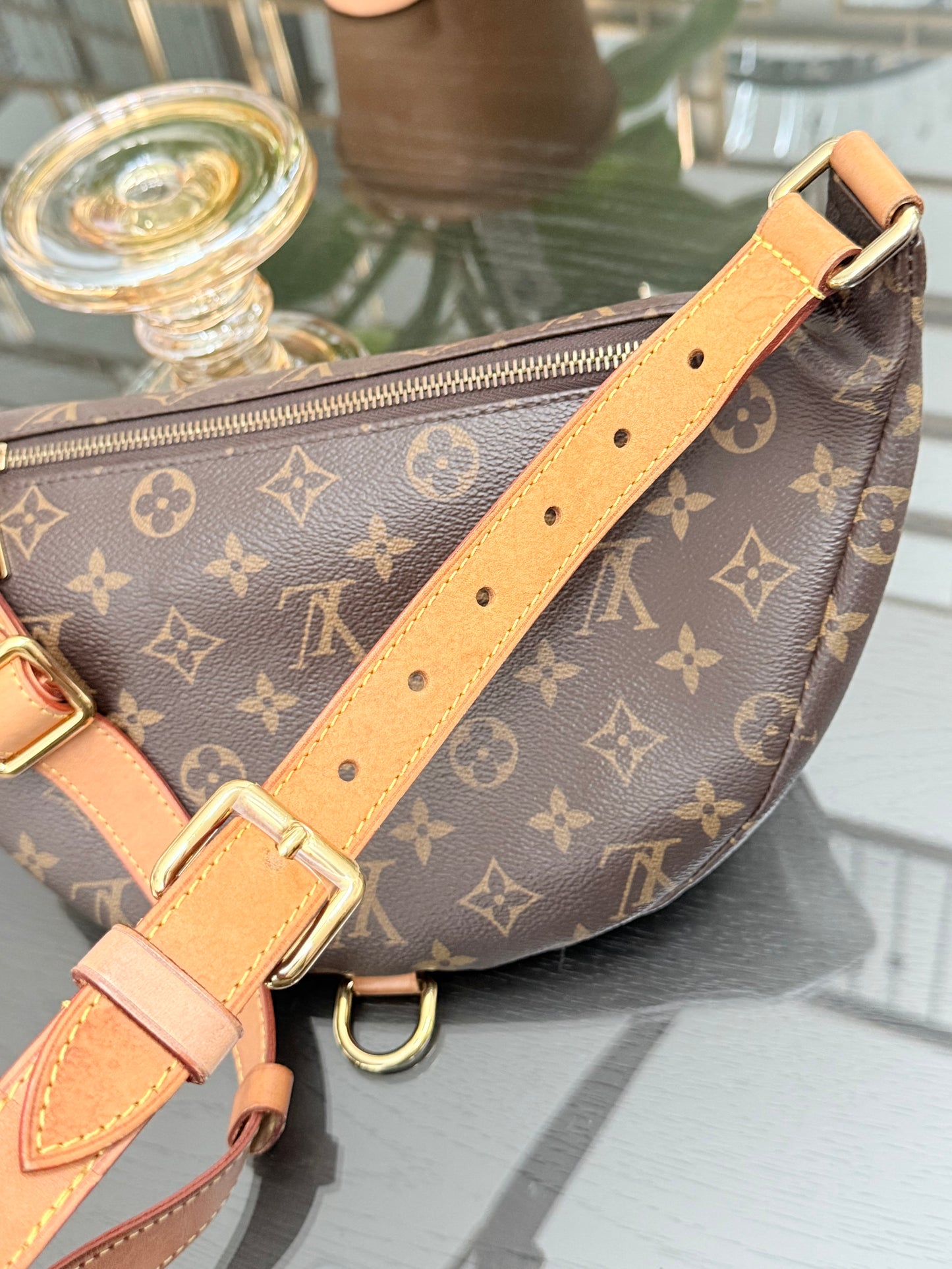 Bumbag Monogram - 🗓️ Year 2019