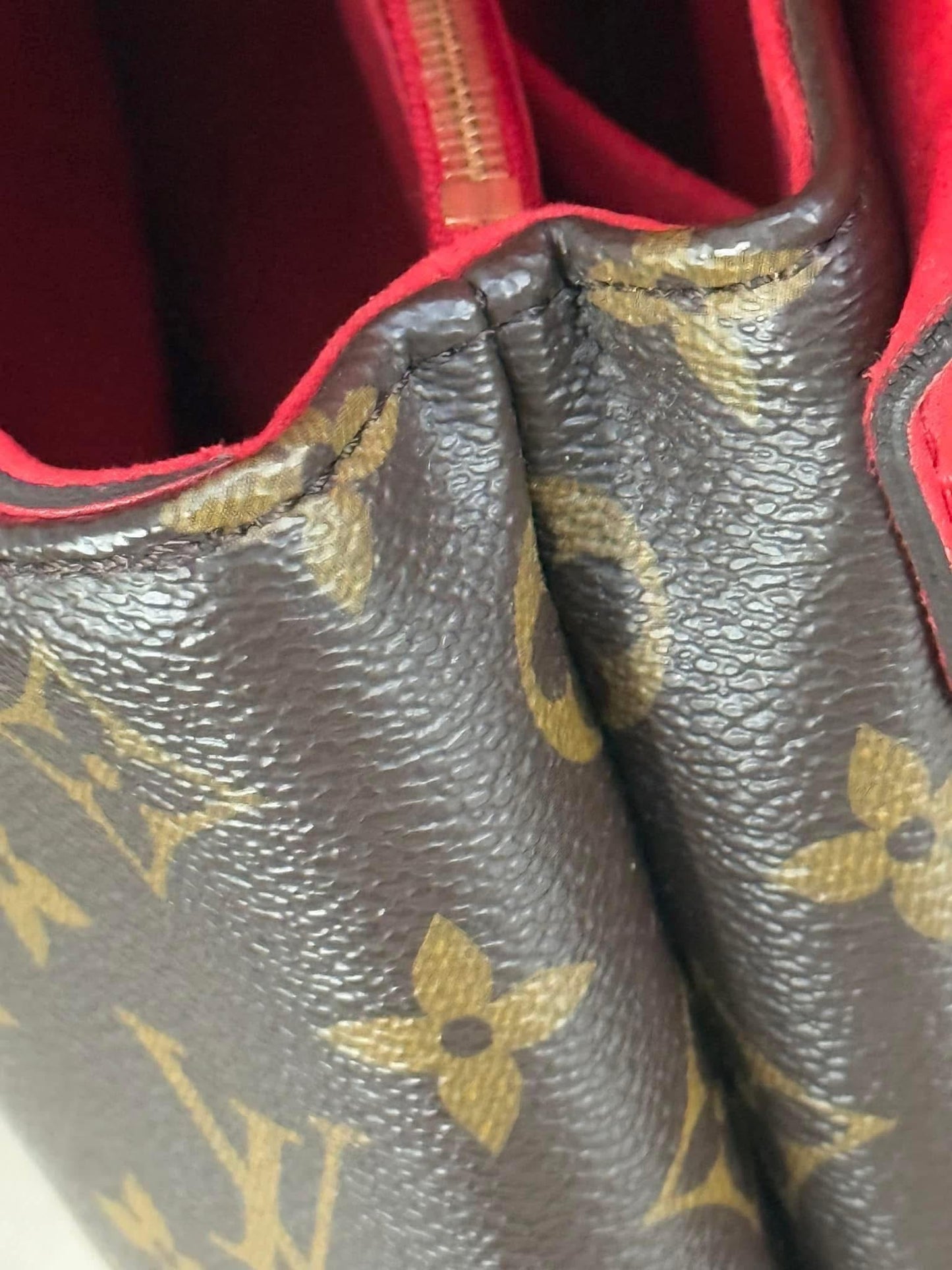 Pallas Chain in Cherry with Dustbag -๐๏ธ Year: 2015