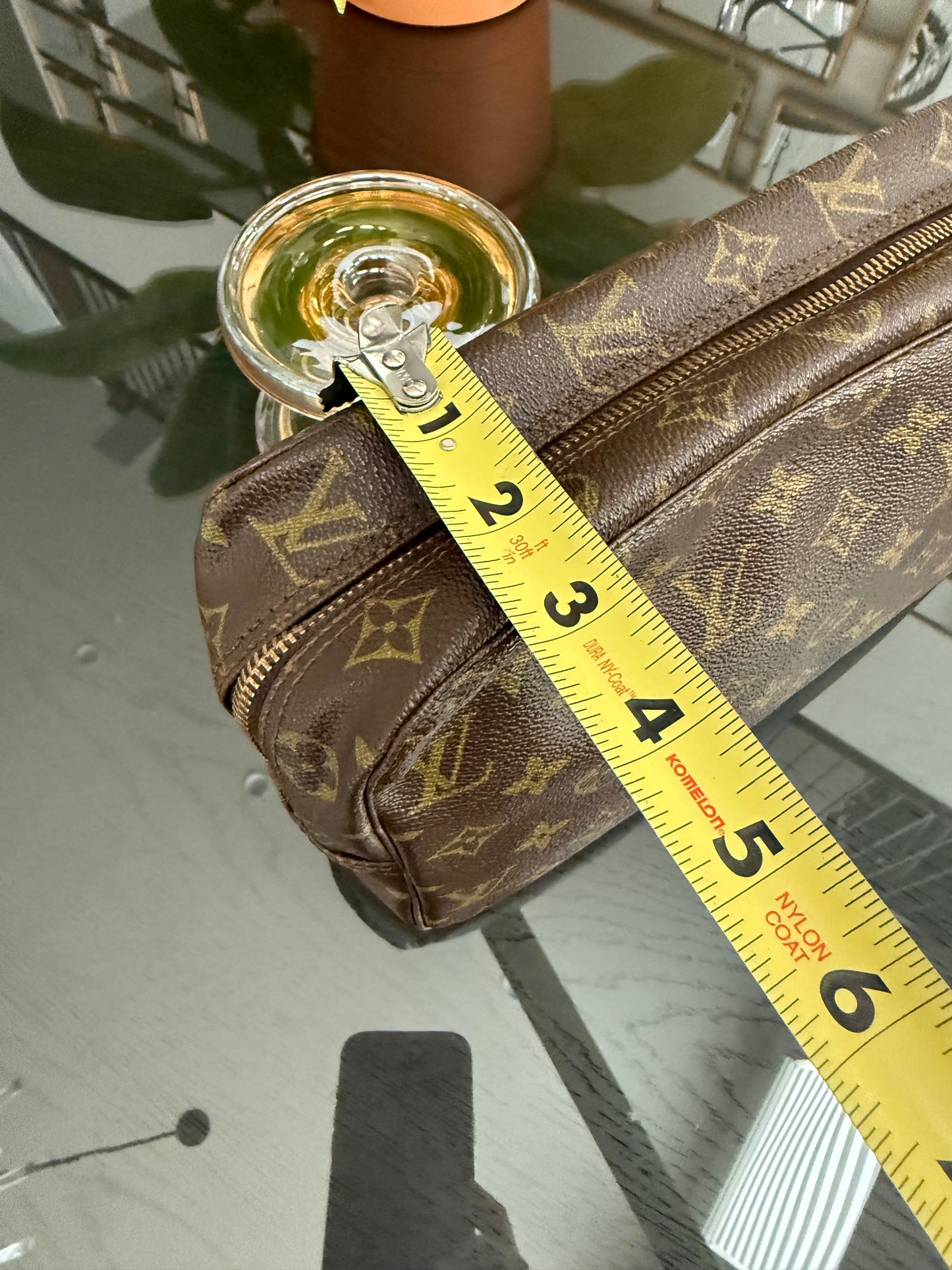 Trousse 28 -Pre Date Code