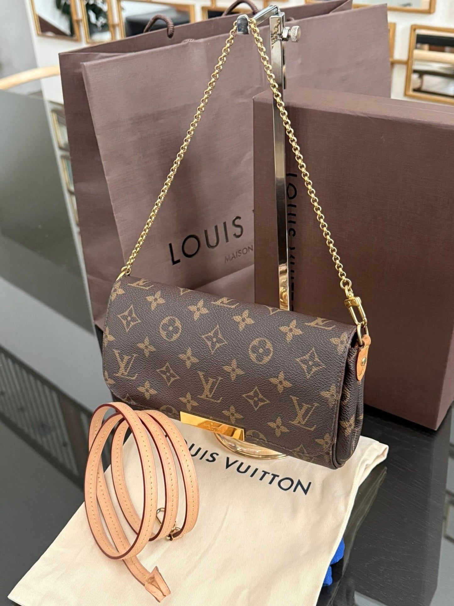 Favorite PM in Monogram with Dustbag, Box and Paper Bag -๐๏ธ Year: 2013