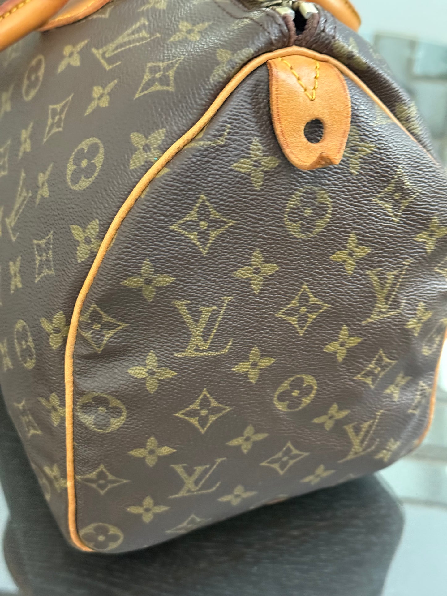 Speedy 35 with lock ๐and key - ๐
Year: 1983