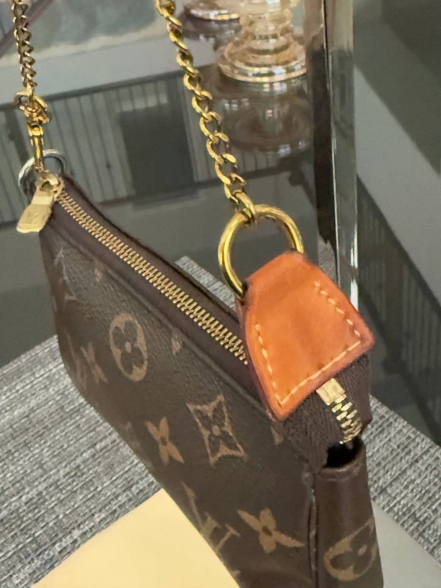 Mini Pochette Accessories with Dustbag - ๐
Year: 2017
