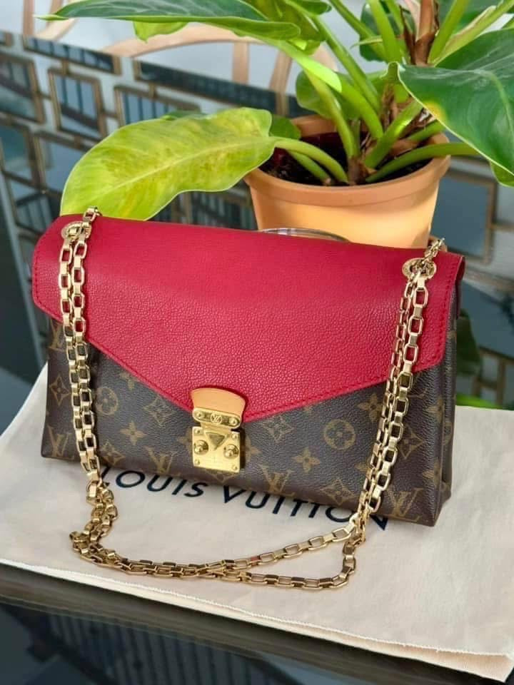 Pallas Chain in Cherry with Dustbag -๐๏ธ Year: 2015