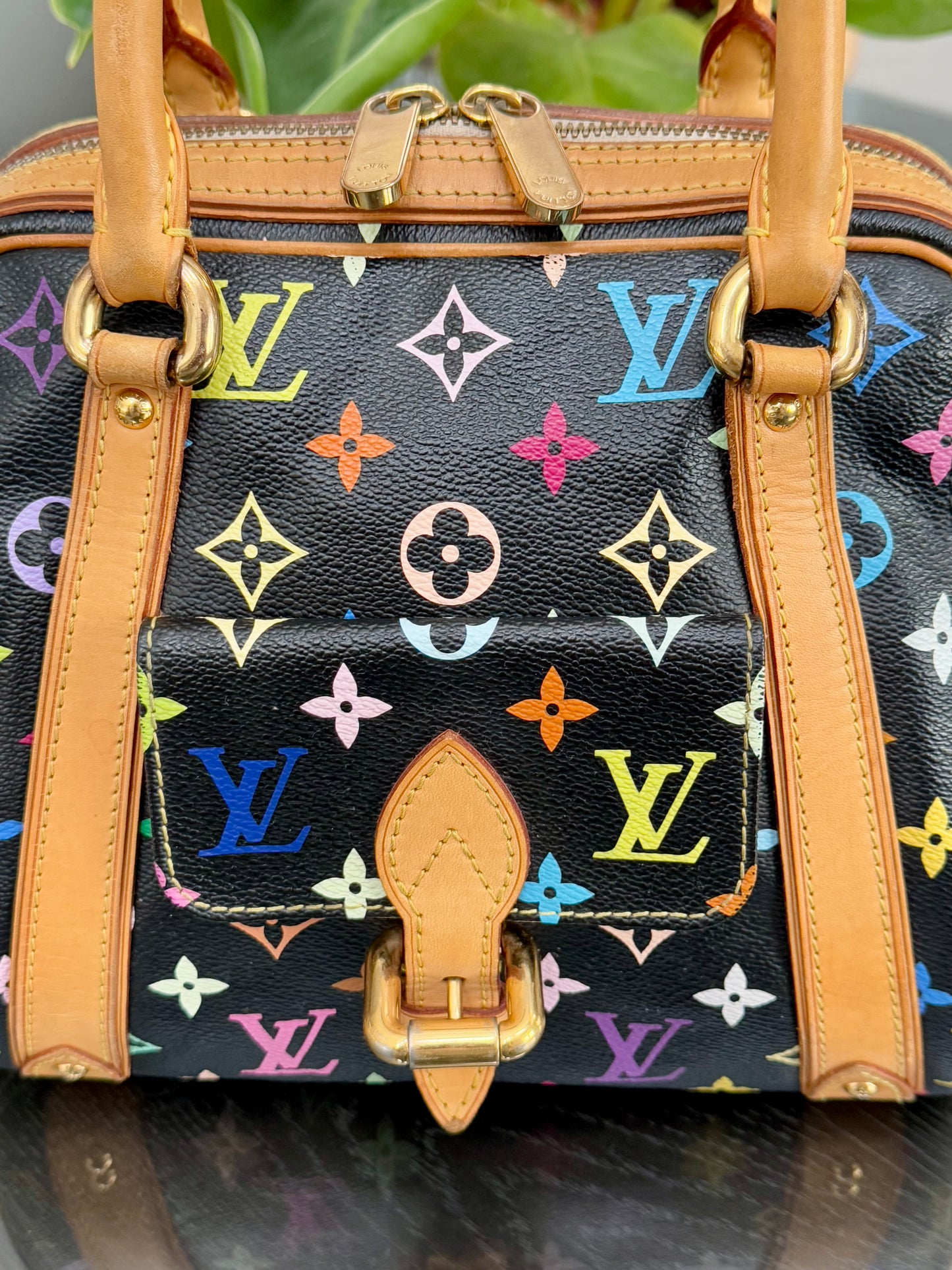 Multicolor Priscilla with Dustbag π
Year: 2007