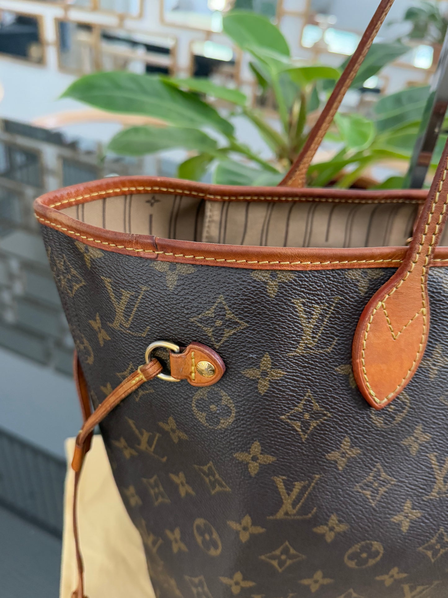 Neverfull MM with Dustbag -🗓️ Year: 2008