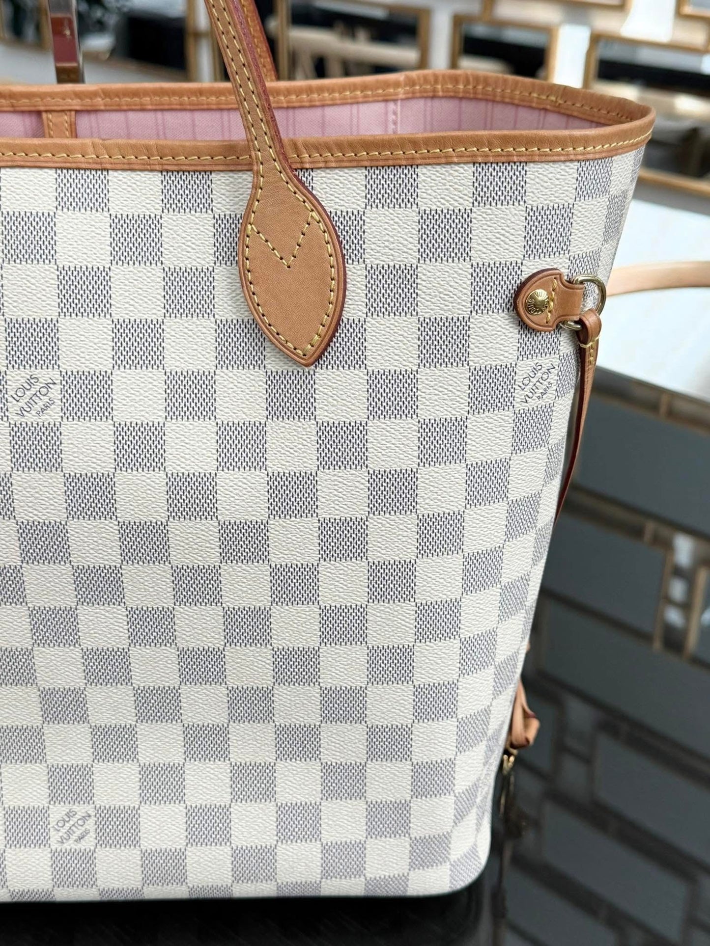 Neverfull MM in Rose Ballerine w/ Dustbag, Receipt and Insert Organizer -ποΈ Microchip