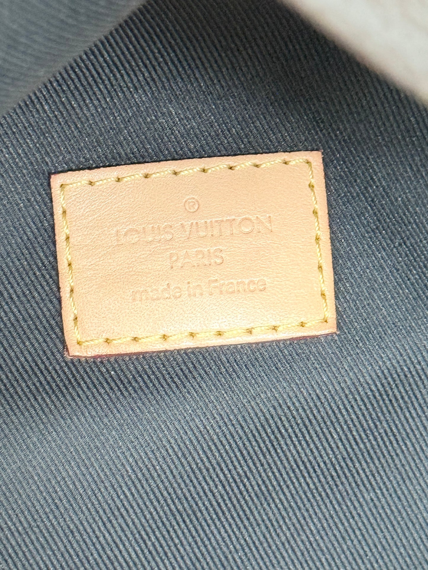 Bumbag Monogram - 🗓️ Year 2019