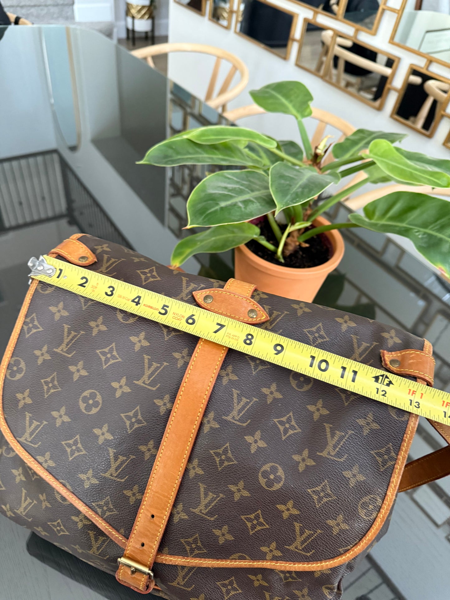 Saumur 35 Crossbody -๐๏ธ Year: 1992