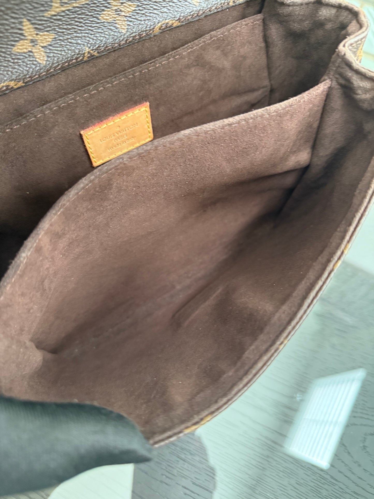 Pochette Metis with Box, Dustbag and Paper bag -Microchip & Authenticed