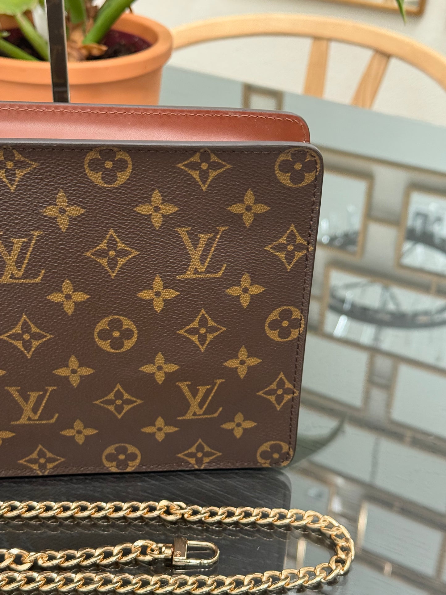 Pochette Homme Clutch-🗓️ Year: 1999