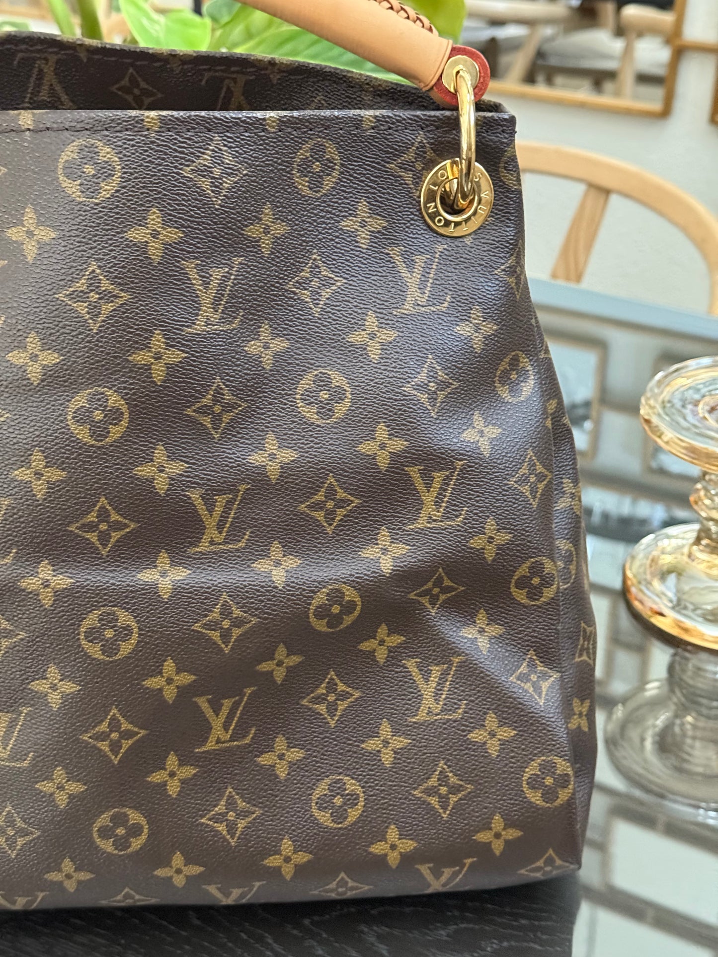 Artsy MM with Dustbag and Insert Organizer - ๐
Year: 2011