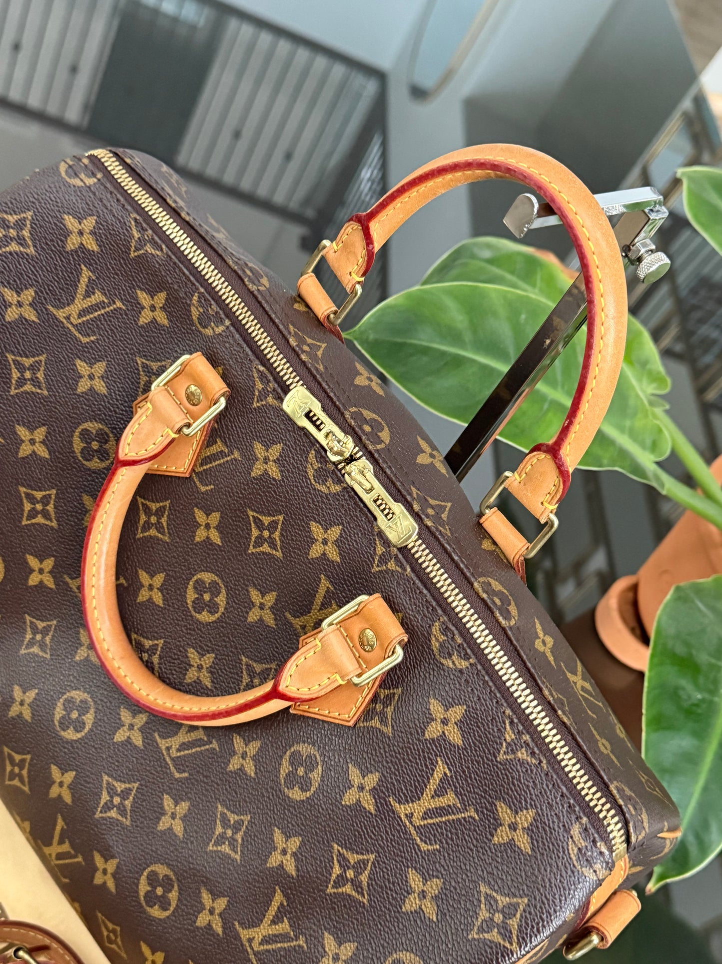Speedy 35 Bandoulier with lock ๐key, Dustbag and handle cover - ๐
Year: 2011