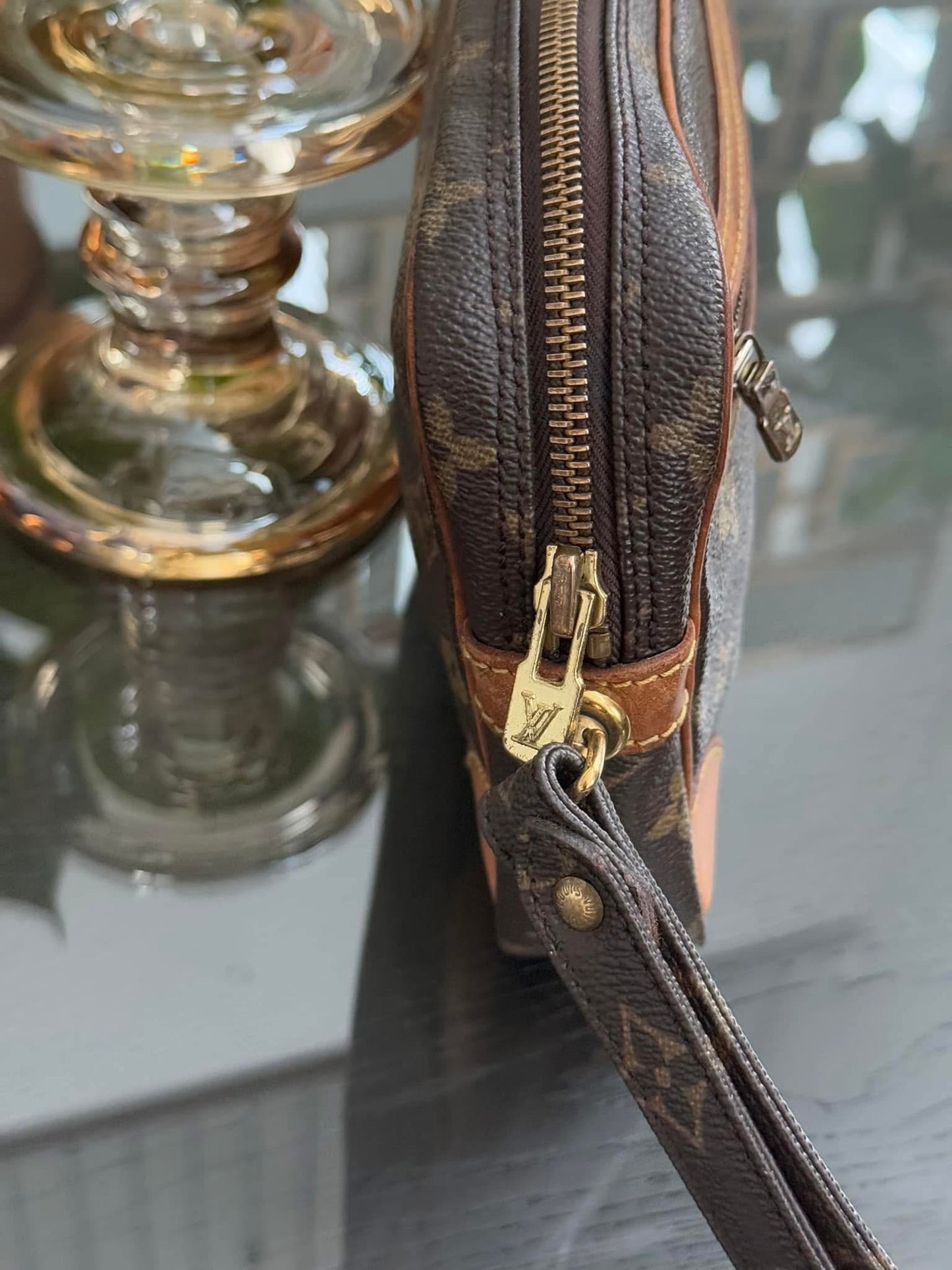 Marley Dragonne Clutch
๐๏ธ Year: 1986