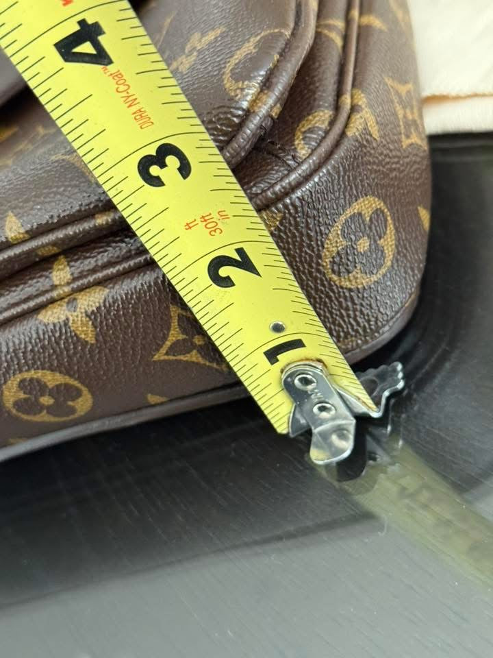 Pochette Metis in Monogram with Box, Dustbag and Paper bag -Year 2015