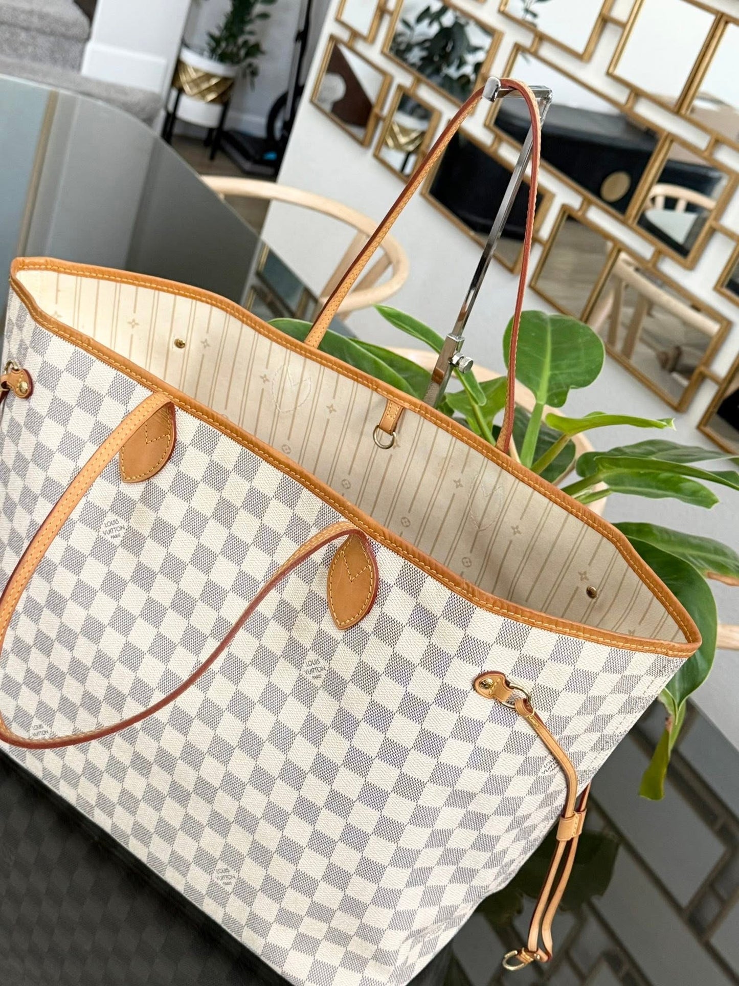Neverfull GM in Azur with Dustbag Insert Organizer 🗓️ Year: 2012