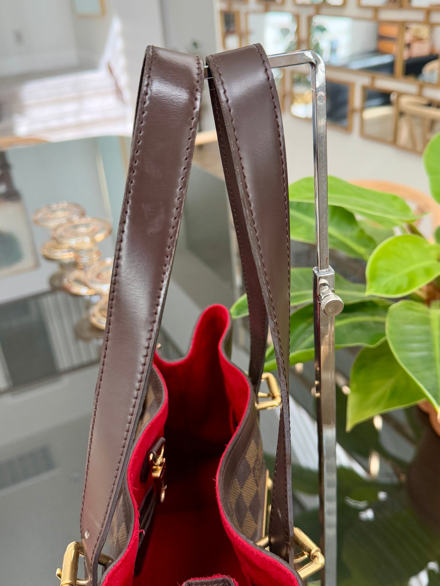 Hampstead MM DE with Insert Organizer and Paper bag
๐๏ธ Year: 2003