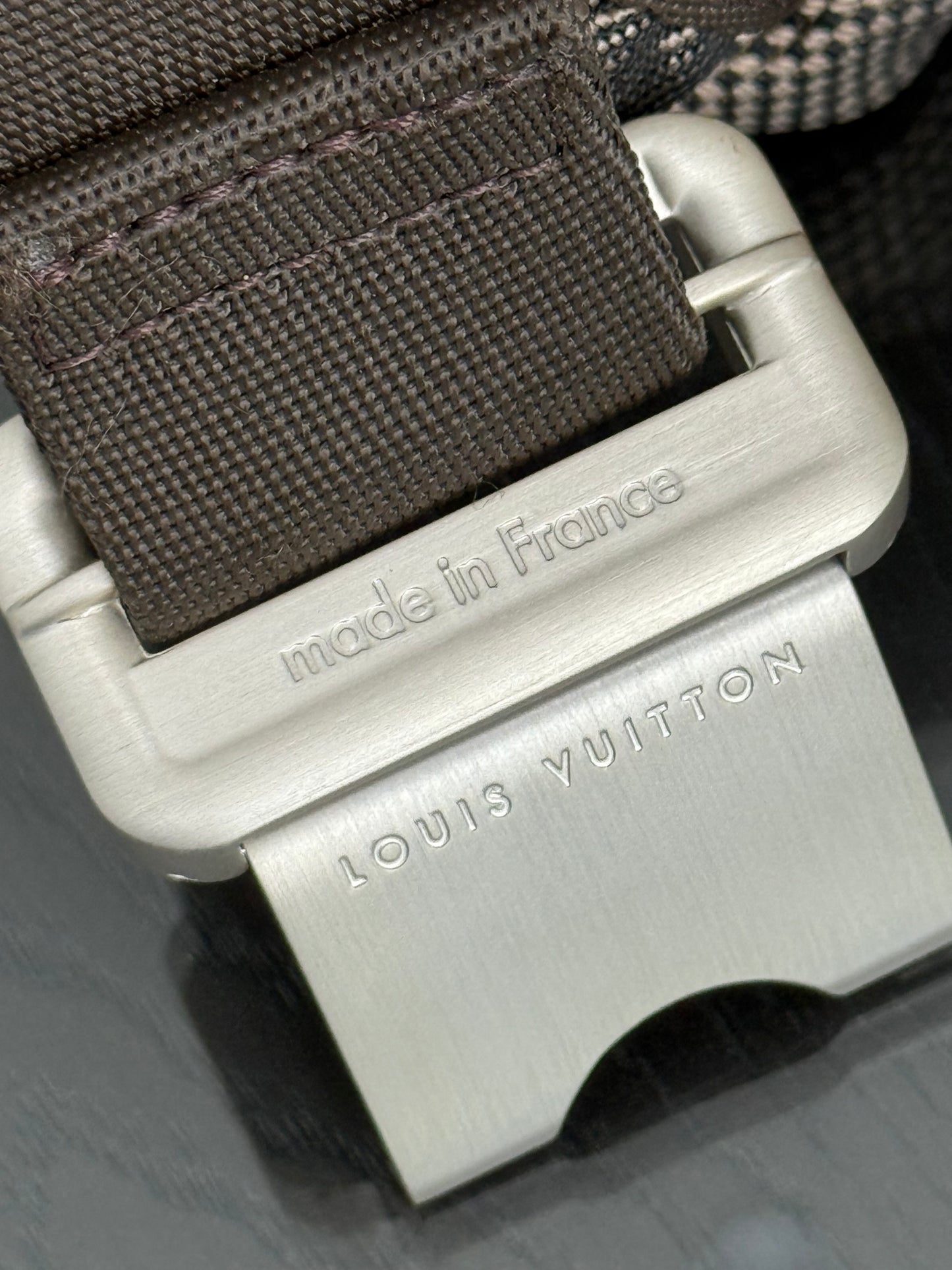 Damier Geant Ceinture Jogging Waist Bag -🗓️ Year: 2004
