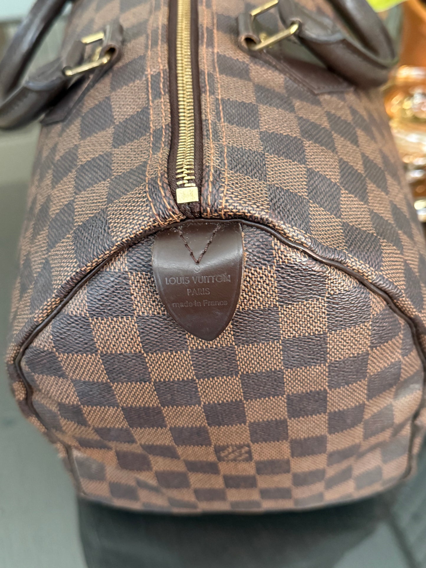 Speedy 35 with π Lock, Key, Dustbag and Insert Organizer-π
Year: 2012