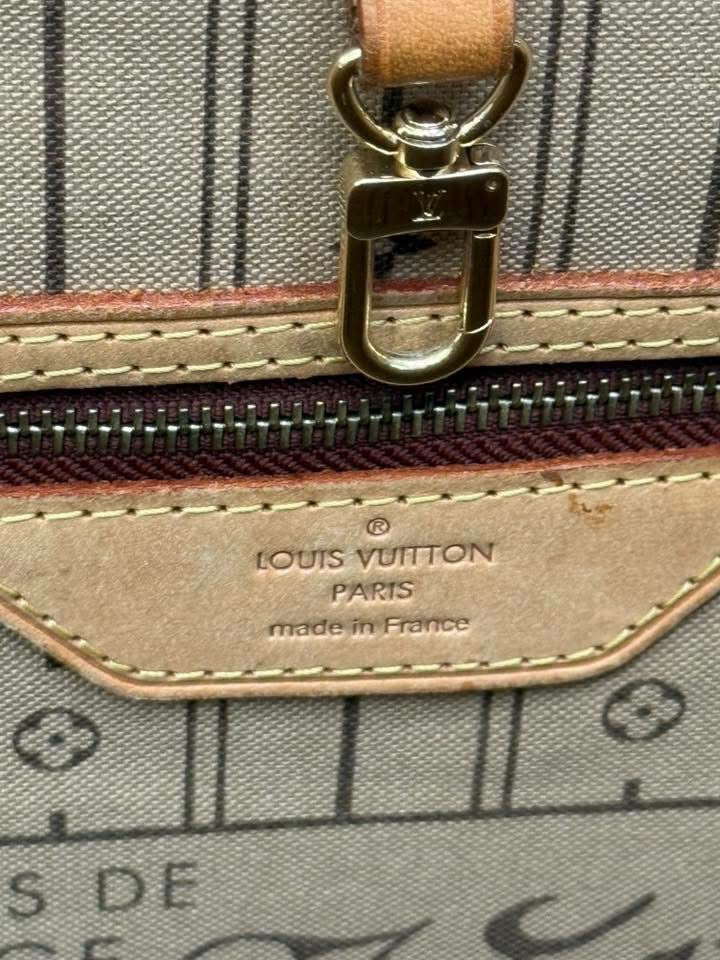 Neverfull MM with Dustbag π
Year: 2007