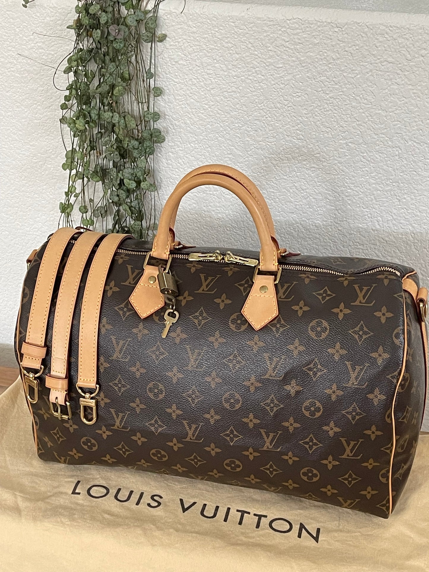 Speedy 40 Bandoulier with ๐ Lock & Keys and Dustbag -Year: 2012