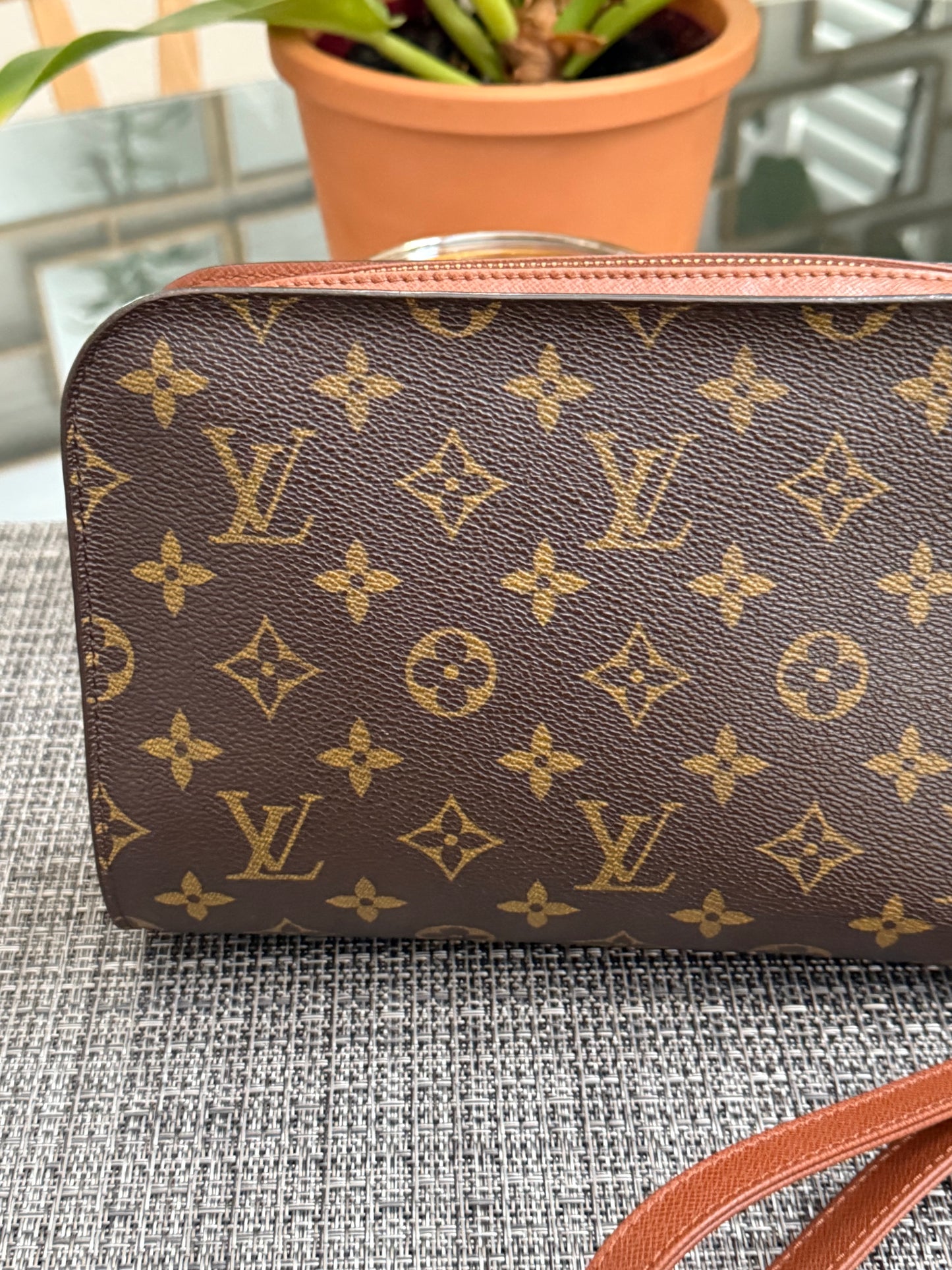 Orsay Clutch -๐๏ธ Year: 1998