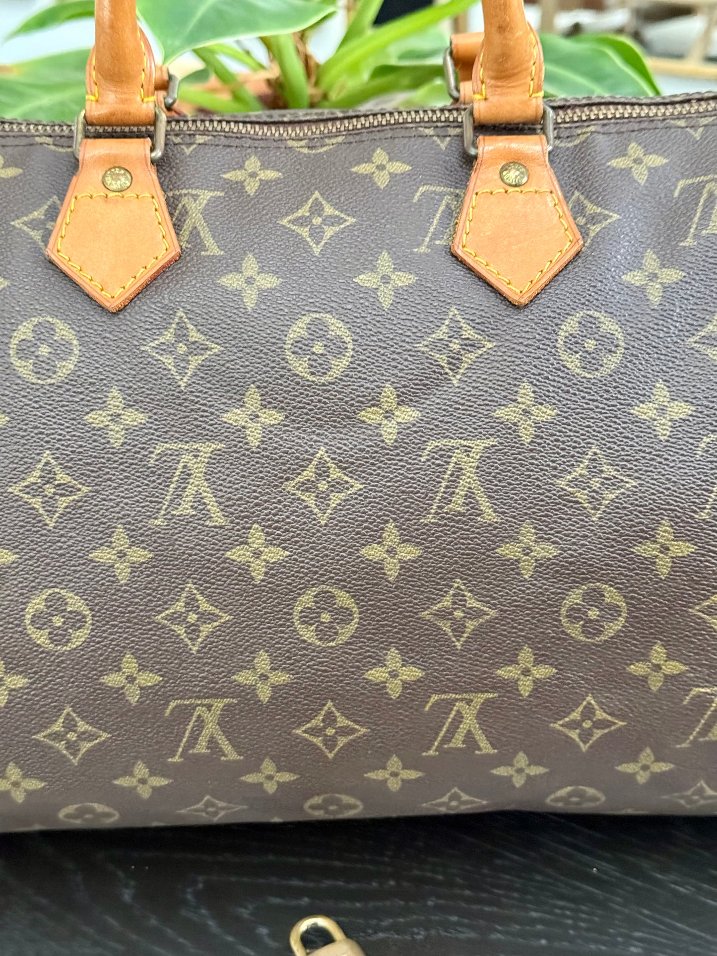 Speedy 35 with lock ๐and key - ๐
Year: 1983