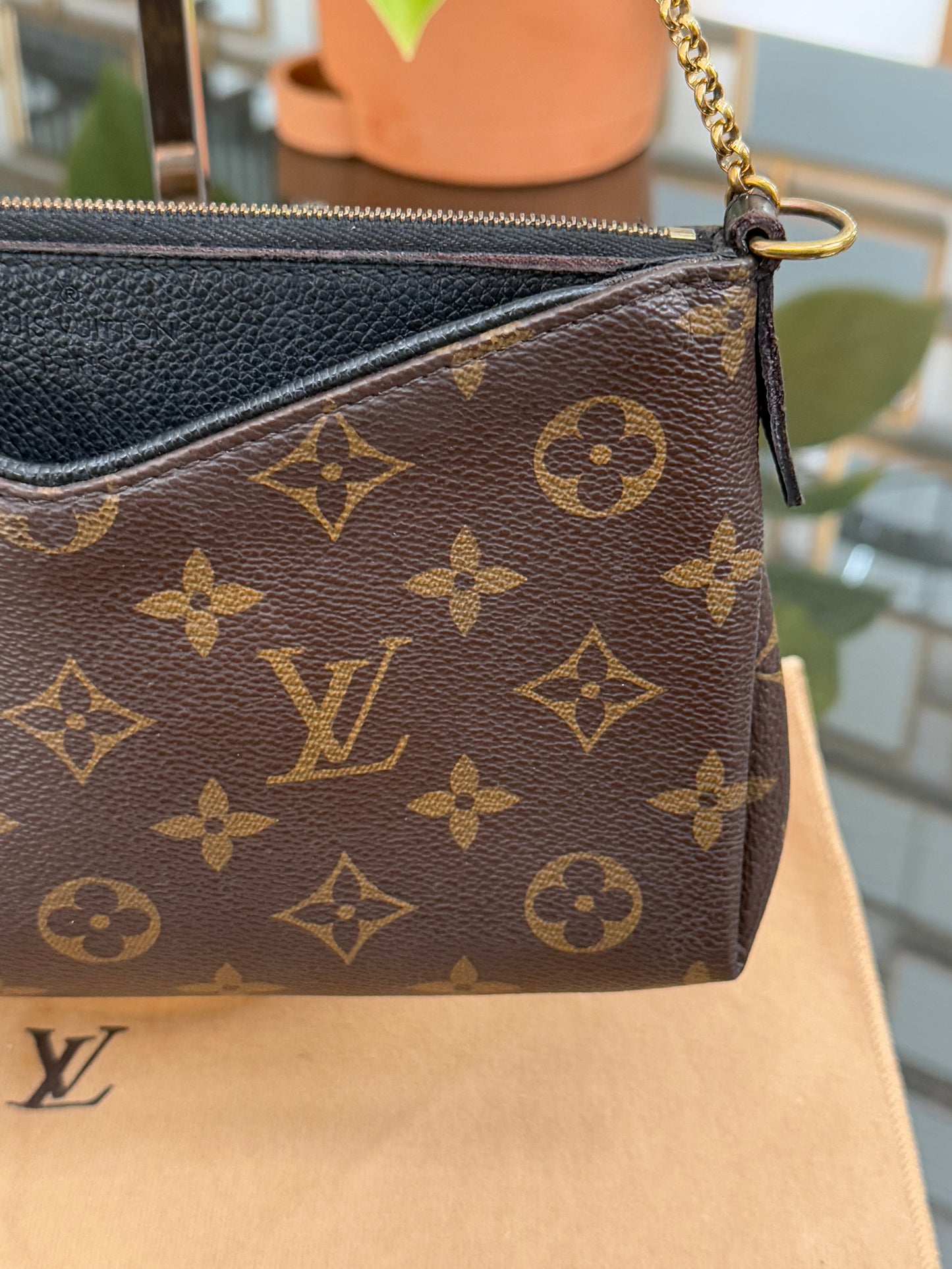 Pallas Clutch w/ Box , Receipt, Dustbag and Paper bag -Year: 2015