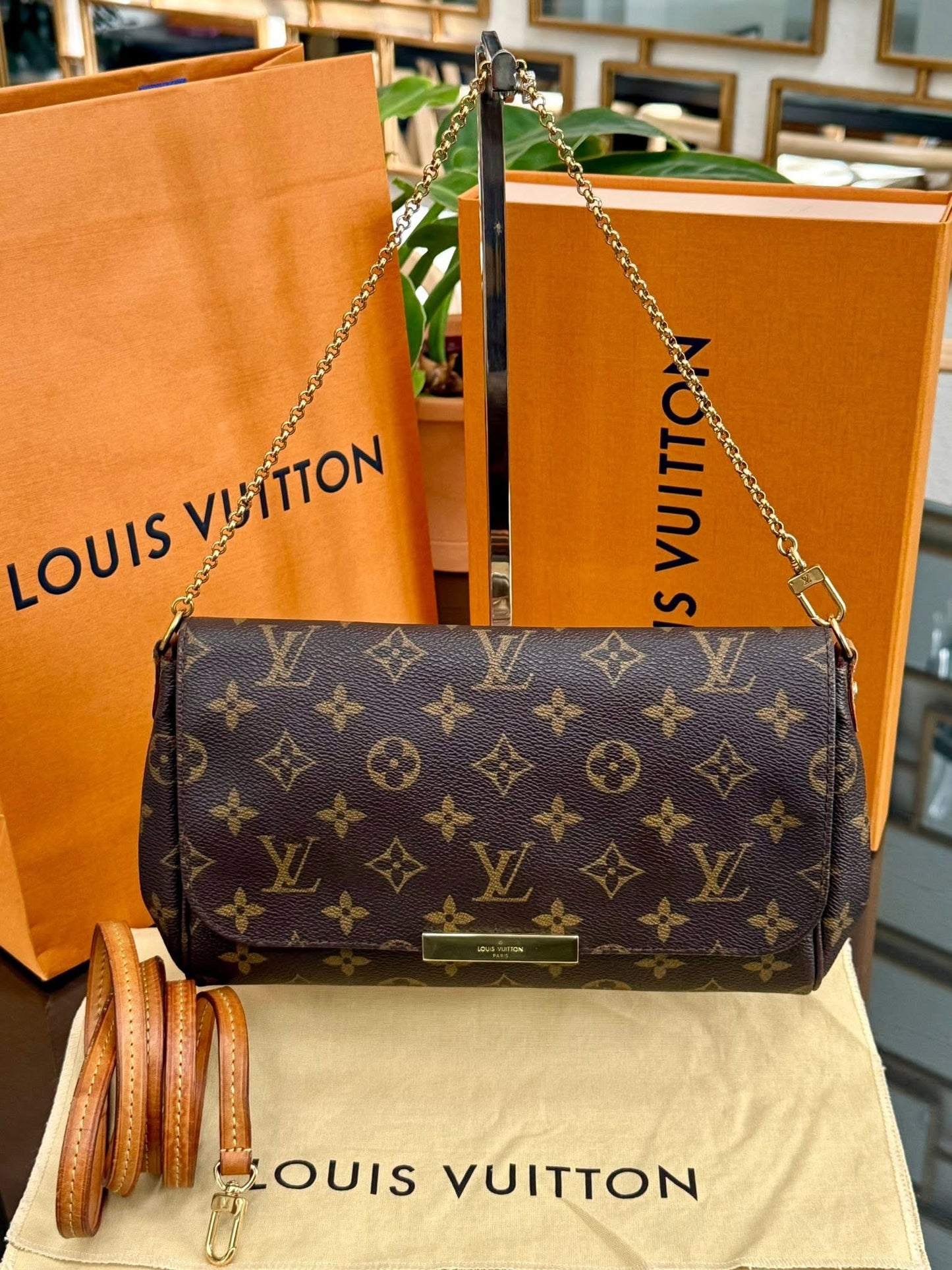 Favorite MM in Monogram with Dustbag, Box and Paper Bag -๐๏ธ Year: 2012