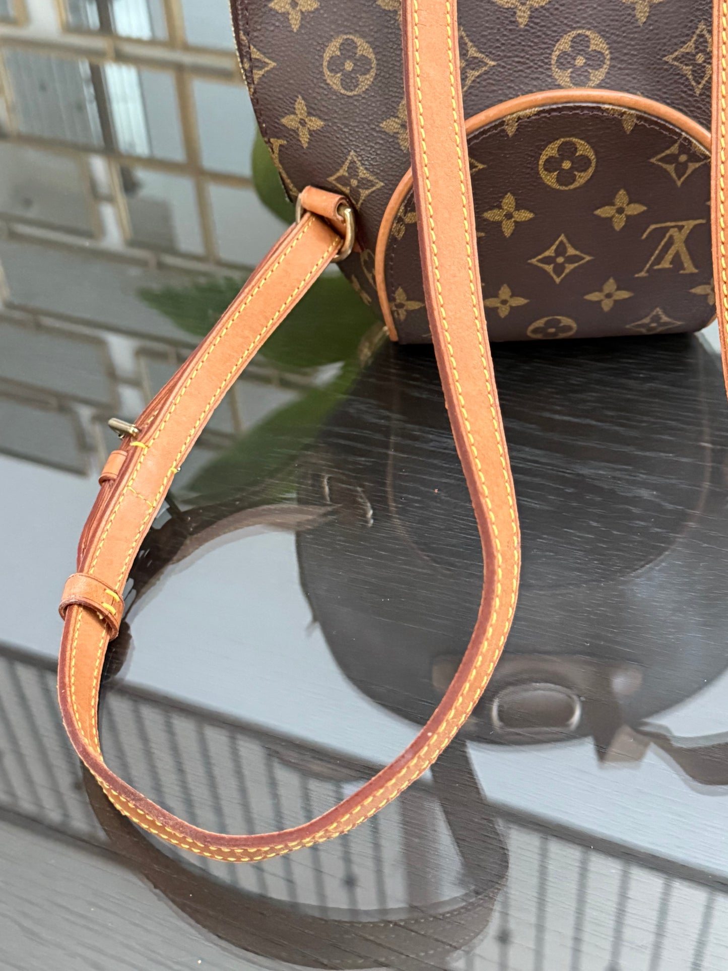 Ellipse Backpack -🗓️ Year: 2000