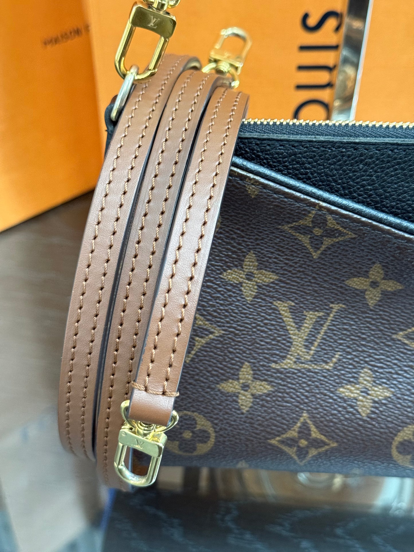 Pallas Clutch w/ Box , Receipt, and Paper bag-Year: 2017
