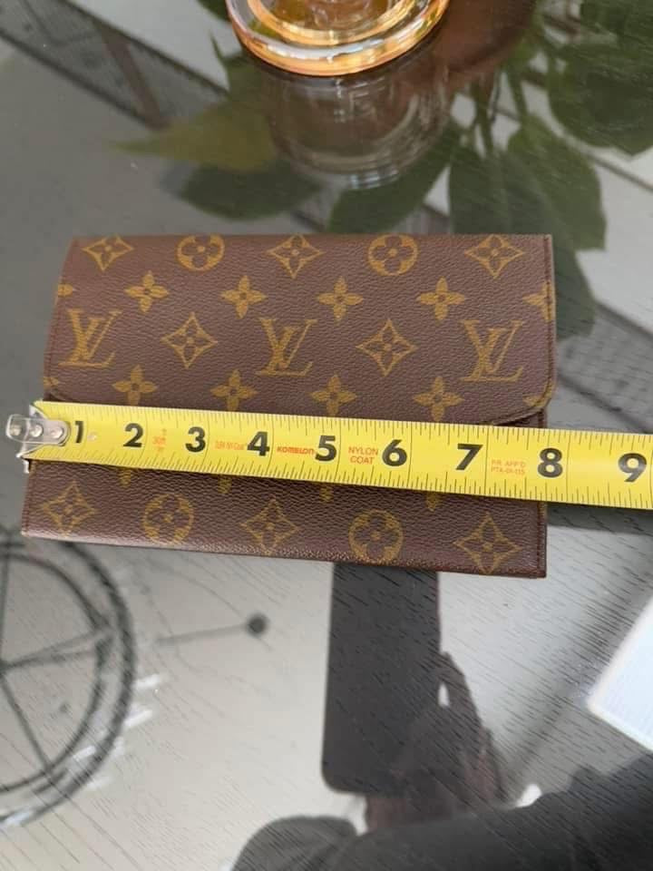 Rabat Clutch with Insert and Generic Crossbody Strap🗓️ Circa 80’s