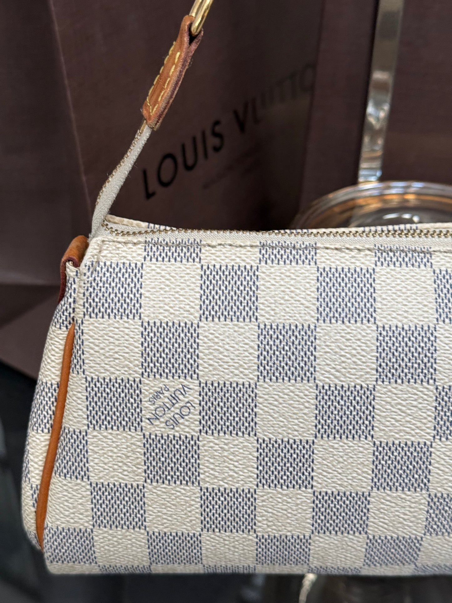 Eva Clutch in Azur with Dustbag , box and Paper bag 🗓️ Year: 2011