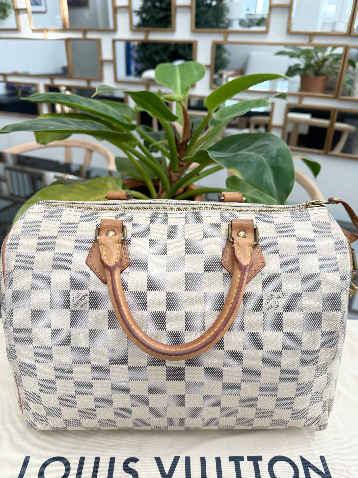 Speedy 30 Azur with π Lock & Keys and Dustbag
ποΈ Year: 2012