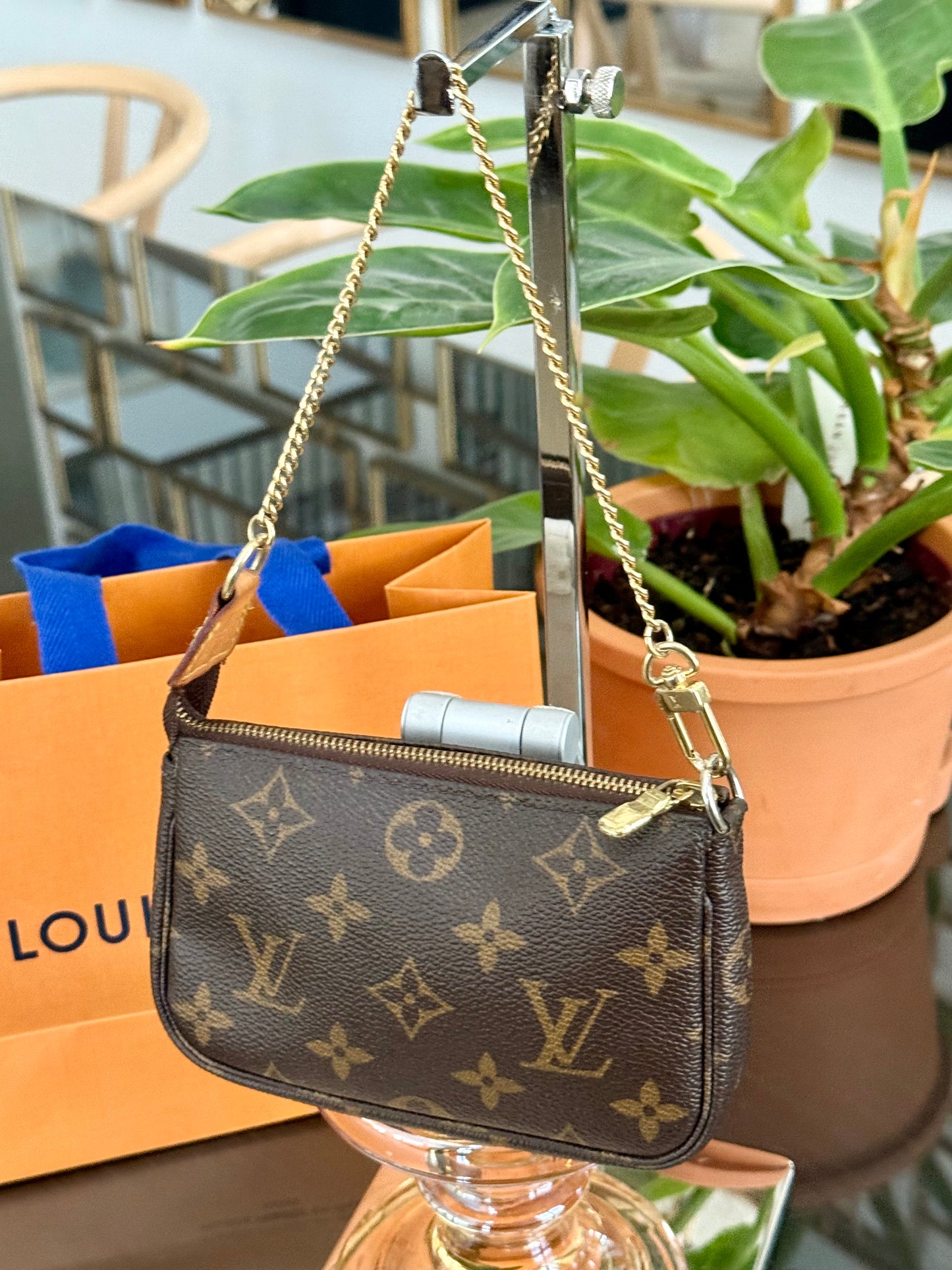 Mini Pochette Accessories with Dustbag and Paper bag -๐๏ธ Year: 2000
