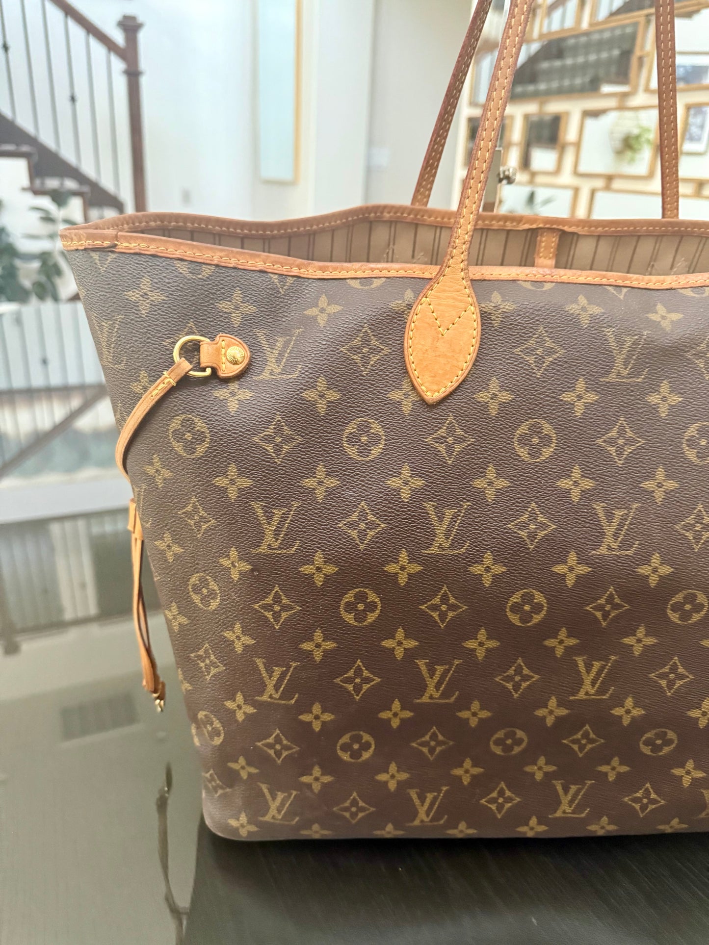 Neverfull GM in Monogram with Insert Organizer 🗓️ Year: 2007