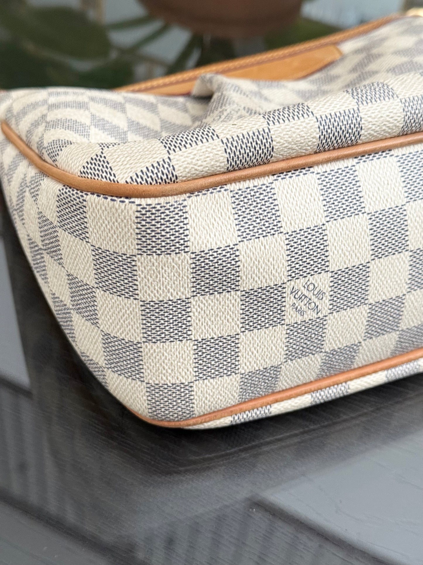 Siracusa PM Crossbody - ๐
Year: 2011