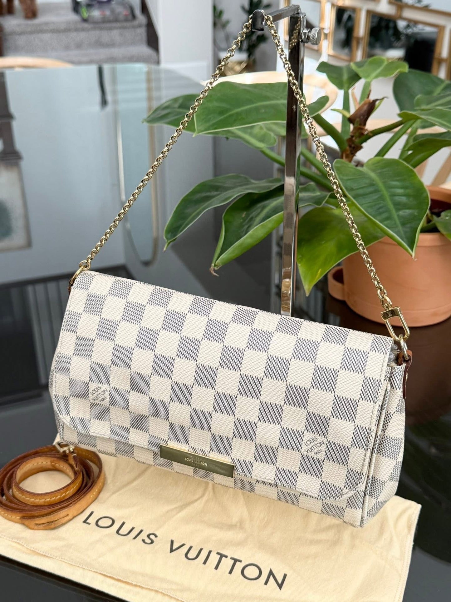 Favorite MM in Azur with Dustbag, Insert Organizer, Box and Paper bag ποΈ Year: 2014