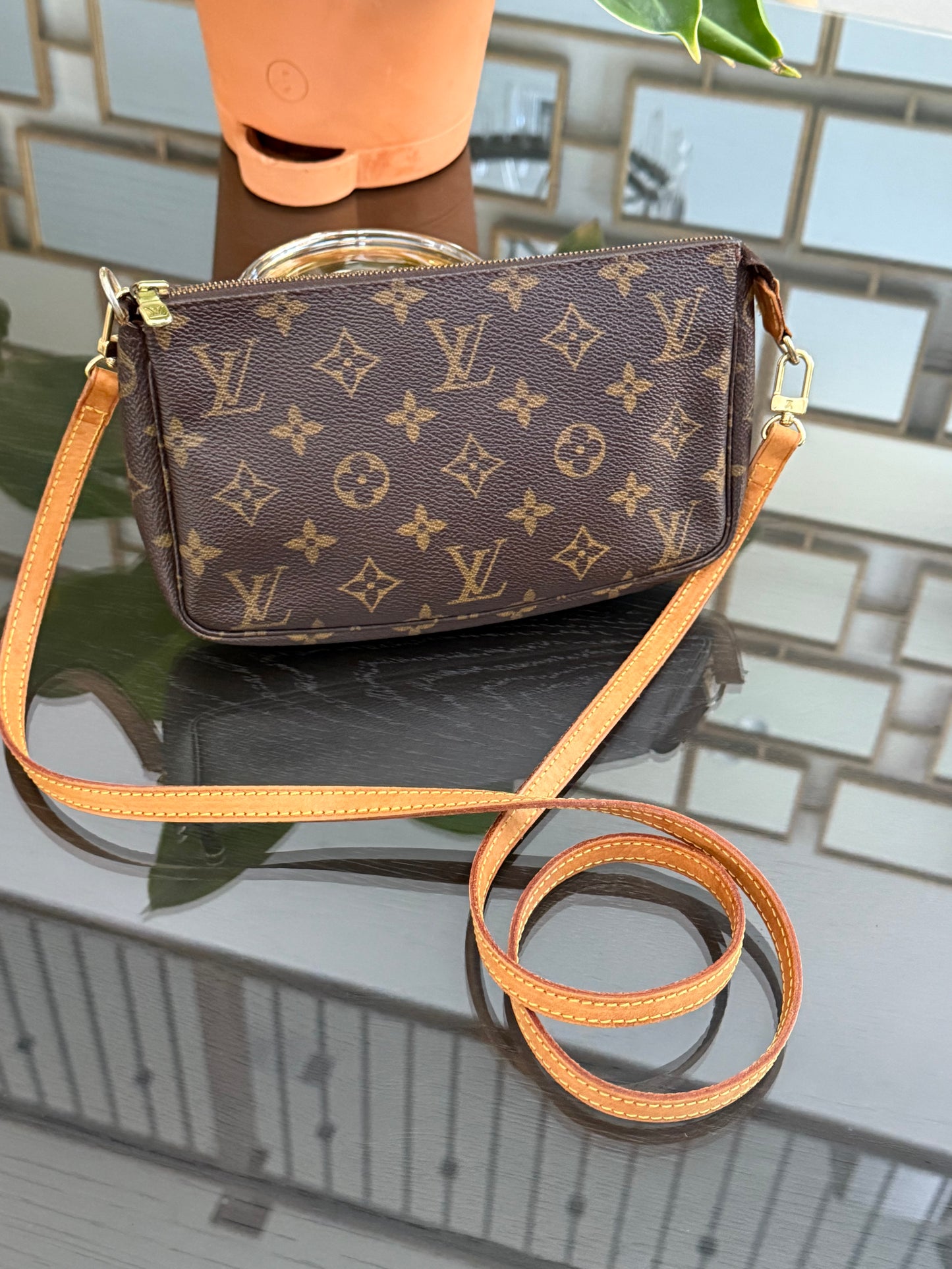 Pochette Accessories with Crossbody Strap - π
Year: 1999