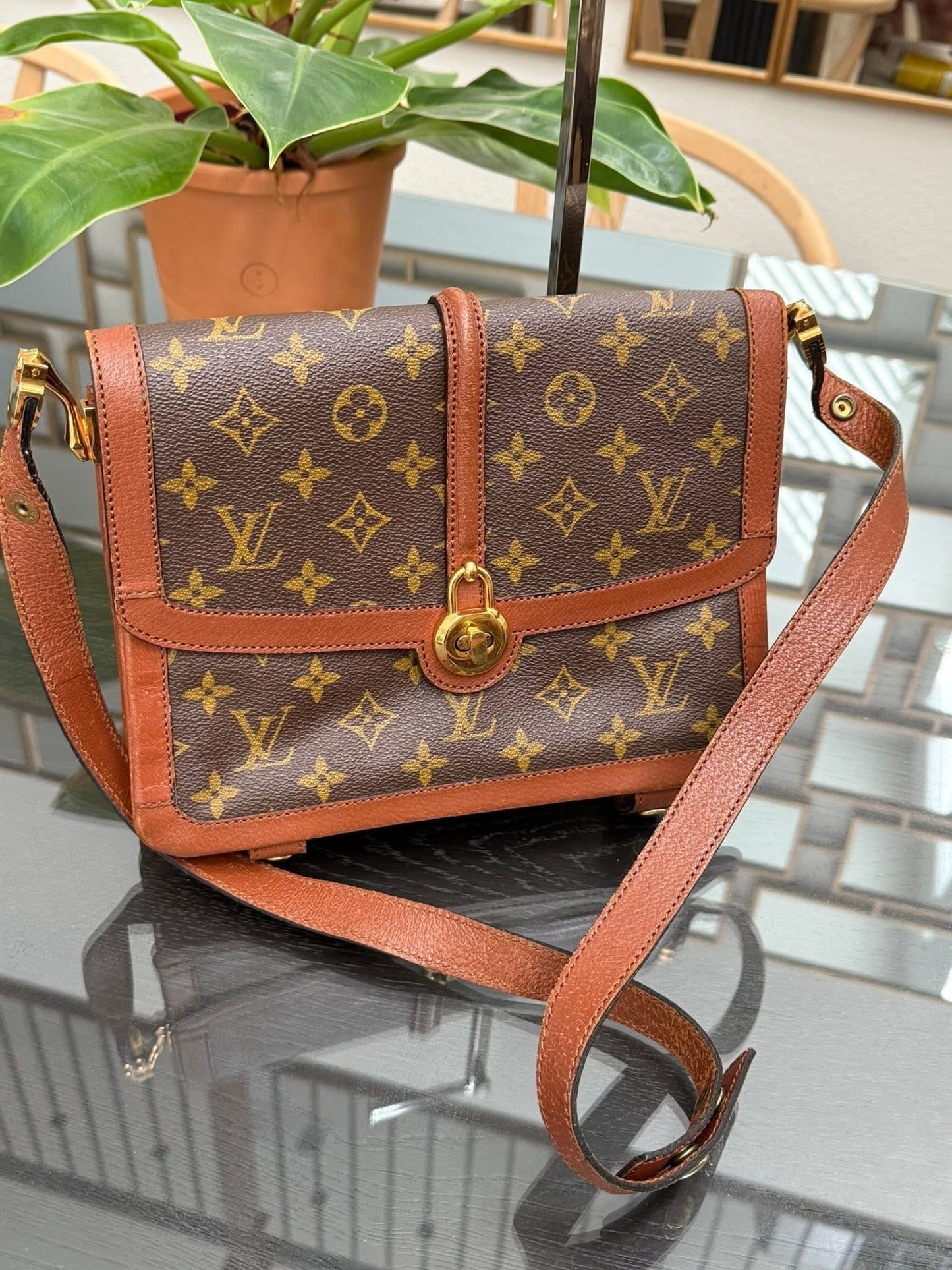 Monogram Sac Vendome 2 Way Bag -๐๏ธ Pre Date Code