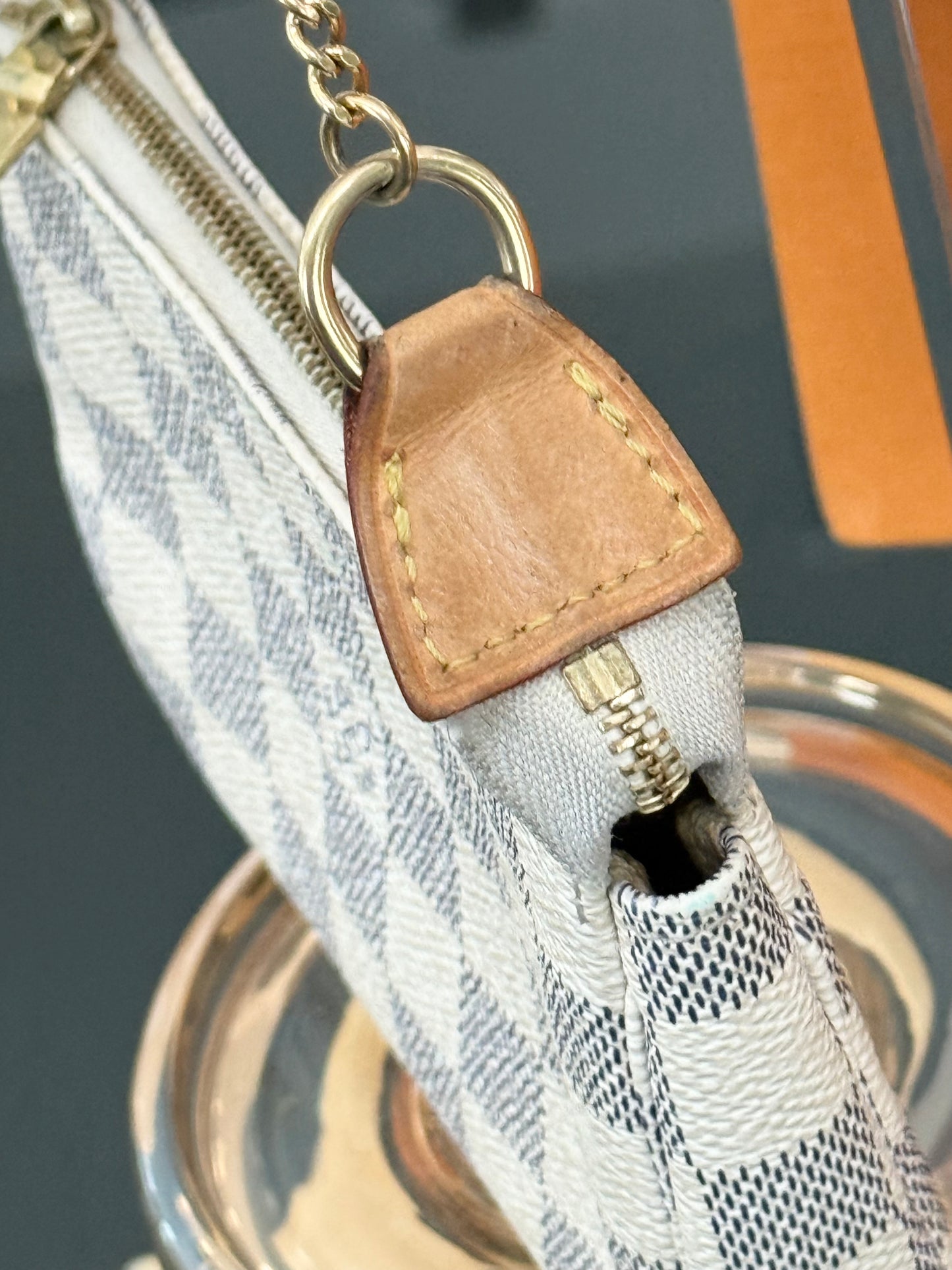 Mini Pochette Accessories in Azur - π
Year: 2010